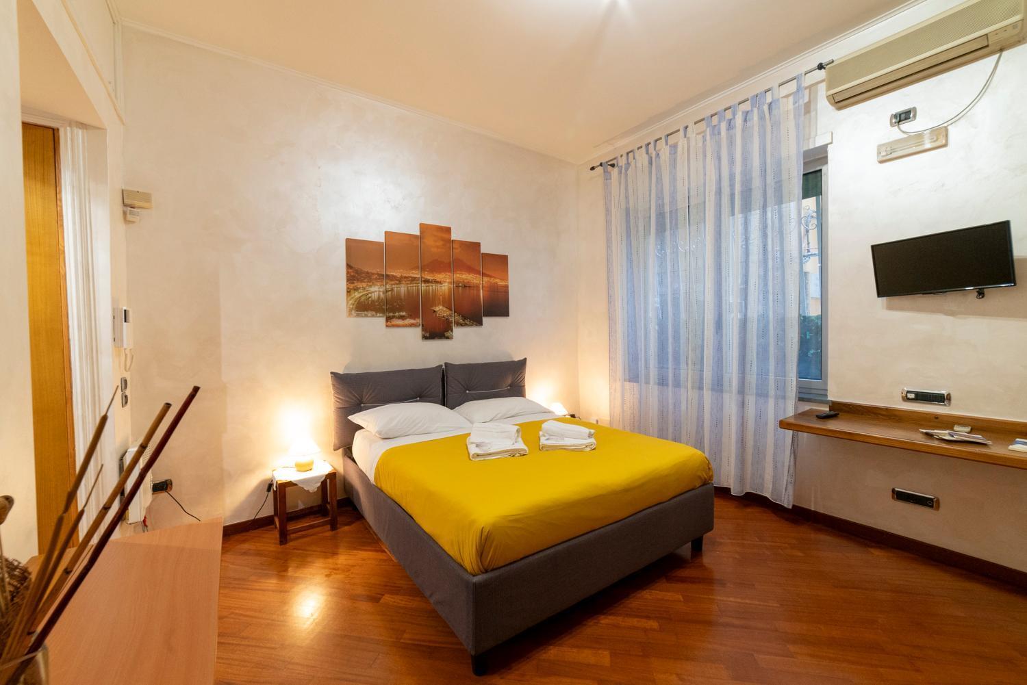 Via Avvocata 10 Apartman Nápoly Kültér fotó